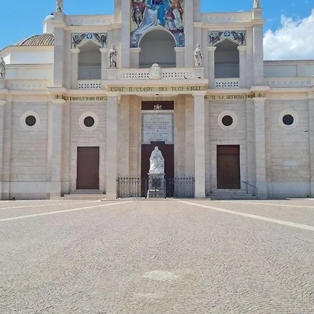 Arco Del Centro Ii *